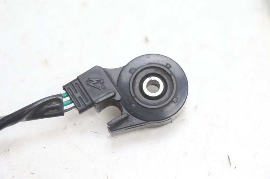 photo de INTERRUPTOR DE IGNIÇÃO DO DESCANSO LATERAL VASTRO GP 2T 50 (2013 - 2017) - Detalhe da peça