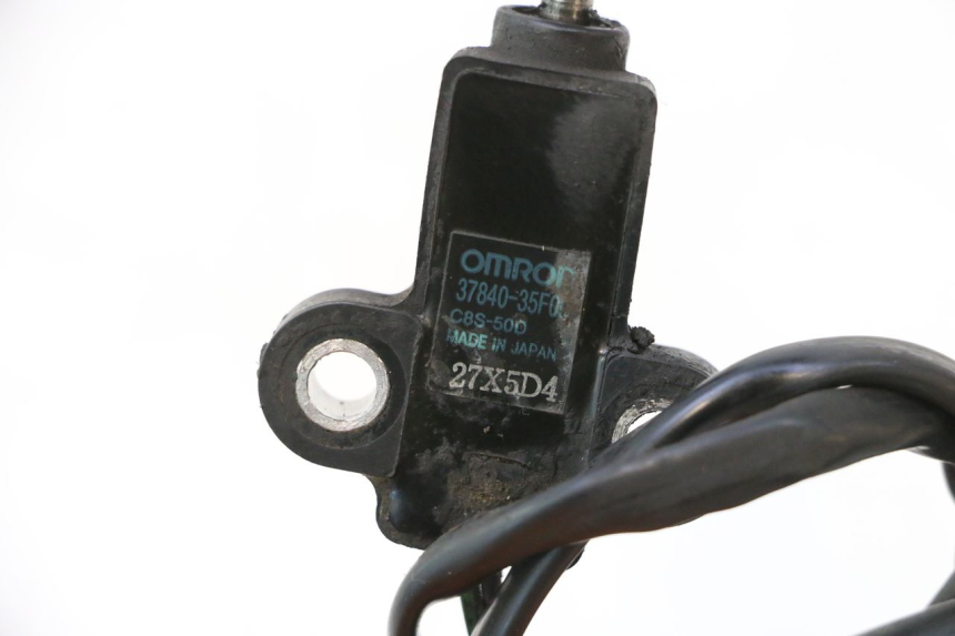 photo de CORTA-CIRCUITO DO DESCANSO LATERAL SUZUKI GSR 600 (2005 - 2012) - Detalhe da peça