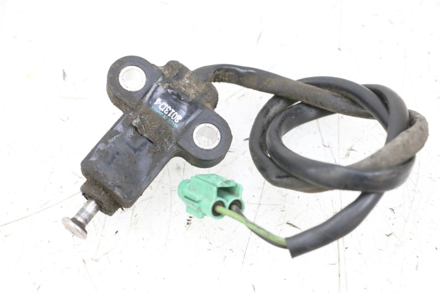 photo de CORTA-CIRCUITO DO DESCANSO LATERAL SUZUKI GSXR GSX-R 1000 (2003 - 2004) - Detalhe da peça