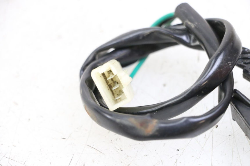 photo de CORTA-CIRCUITO DO DESCANSO LATERAL TNT MOTOR BOSTON 4T 50 (2018 - 2025) - Detalhe da peça