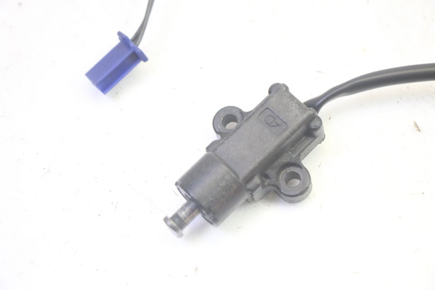 photo de CORTA-CIRCUITO DO DESCANSO LATERAL YAMAHA XMAX X-MAX 125 (2006 - 2009) - Detalhe da peça