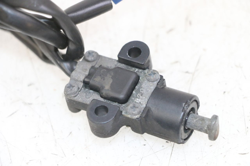 photo de CORTA-CIRCUITO DO DESCANSO LATERAL YAMAHA XJ6 ABS 600 (2008 - 2016) - Zoom do estado de desgaste