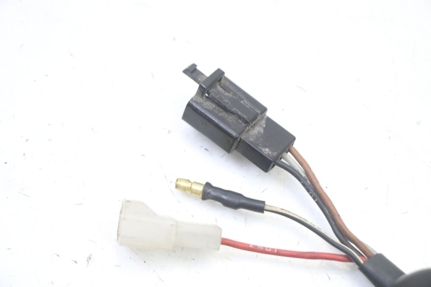 photo de INTERRUPTOR DE IGNIÇÃO MBK BOOSTER NEXT GENERATION 50 (1995 - 1998) - Ampliação técnica