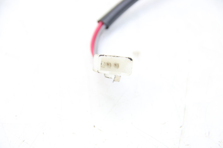 photo de INTERRUPTOR DE IGNIÇÃO MBK BOOSTER SPIRIT 50 (2004 - 2017) - Zoom do estado de desgaste