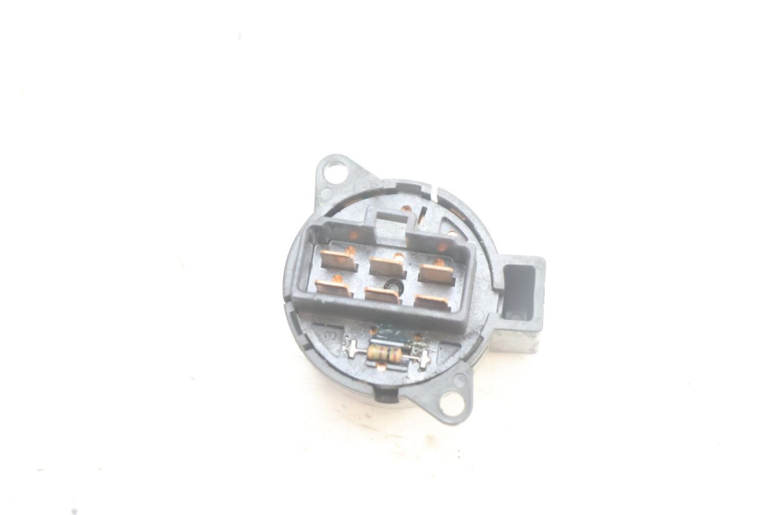 photo de CHAVE DE CORTE SUZUKI BURGMAN EXECUTIVE ABS 650 (2006 - 2012) - Outro ângulo de visão