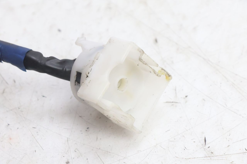 photo de INTERRUPTOR DE IGNIÇÃO YAMAHA BW'S BWS 125 (2010 - 2013) - Detalhe da peça