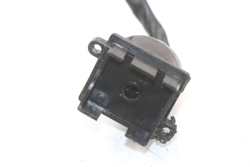 photo de INTERRUPTOR DE IGNIÇÃO PEUGEOT CITYSTAR 50 (2013 - 2017) - Zoom do estado de desgaste