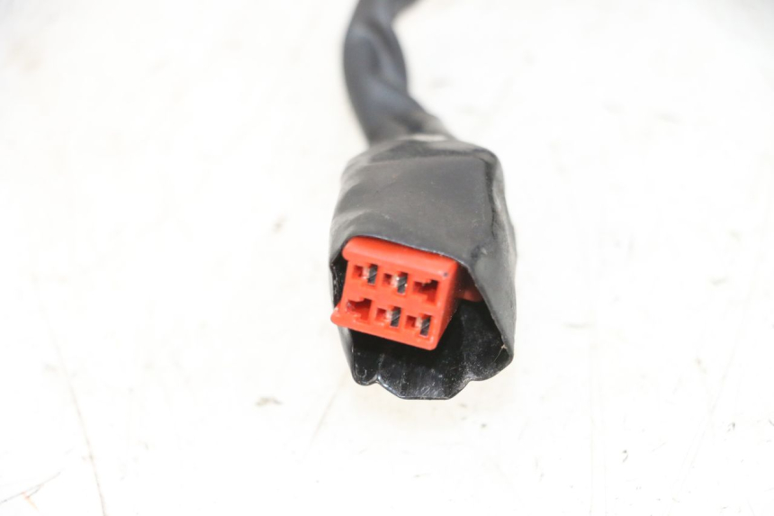 photo de INTERRUPTOR DE IGNIÇÃO KSR CODE 125 (2018 - 2020) - Zoom do estado de desgaste