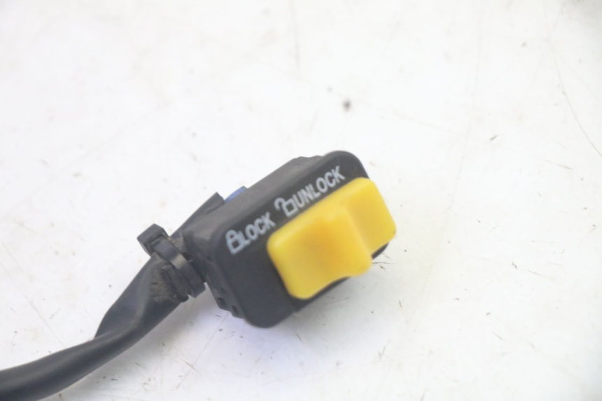 photo de INTERRUPTOR DE IGNIÇÃO SYM CROX 4T 50 (2016 - 2023) - Detalhe da peça