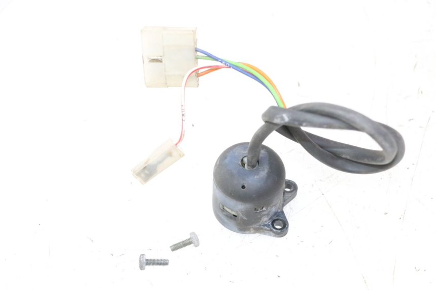 photo de INTERRUPTOR DE IGNIÇÃO APRILIA ETX 125 (1998 - 2002) - Outro ângulo de visão