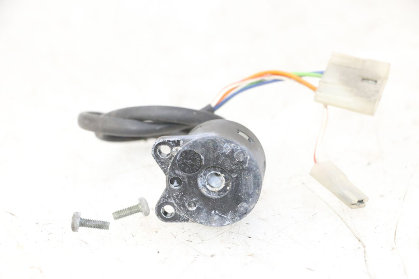 photo de INTERRUPTOR DE IGNIÇÃO APRILIA ETX 125 (1998 - 2002) - Ampliação técnica