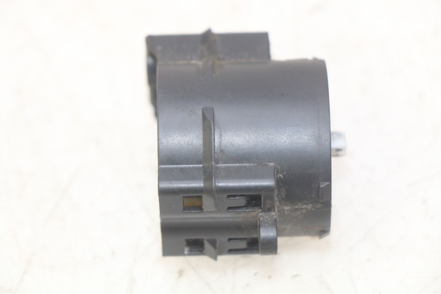 photo de INTERRUPTOR DE IGNIÇÃO HONDA FES PANTHEON 125 (2003 - 2007) - Detalhe da peça