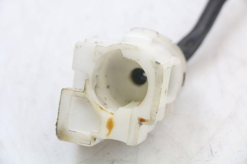photo de INTERRUPTOR DE IGNIÇÃO SYM FIDDLE 2 50 (2008 - 2013) - Zoom do estado de desgaste