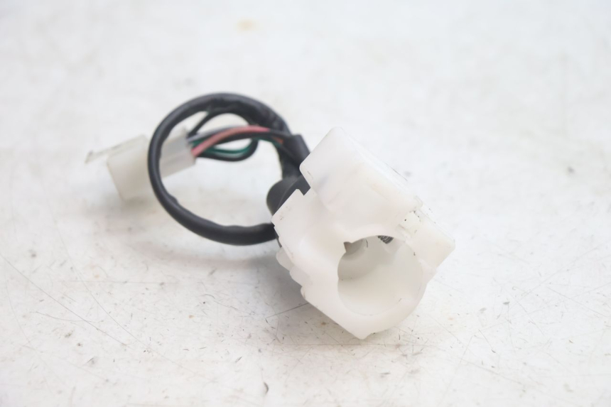 photo de INTERRUPTOR DE IGNIÇÃO SYM FIDDLE 3 III 50 (2014 - 2020) - Detalhe da peça