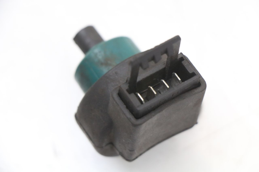 photo de INTERRUPTOR DE IGNIÇÃO PIAGGIO FLY 2T 50 (2004 - 2017) - Outro ângulo de visão