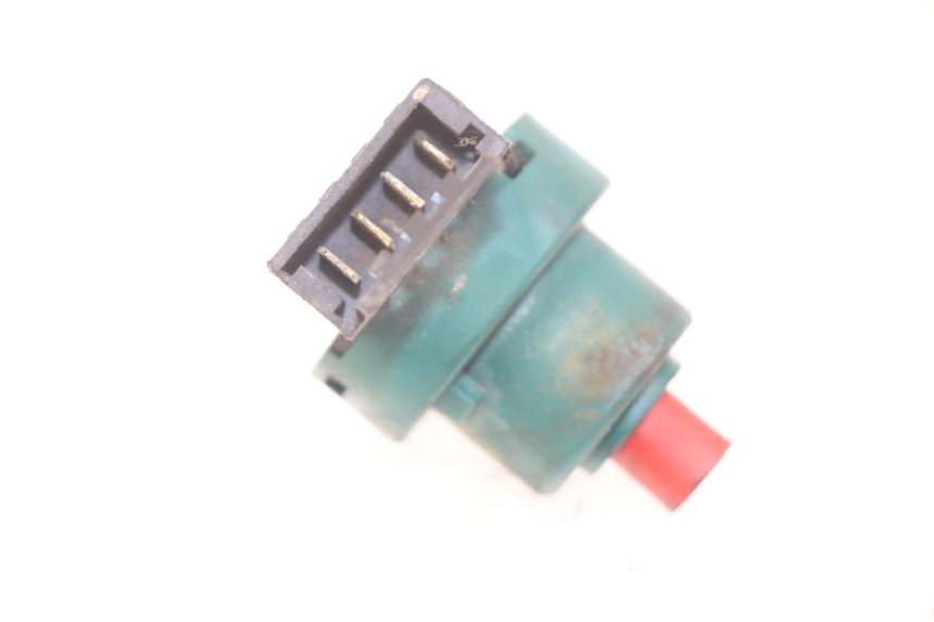 photo de INTERRUPTOR DE IGNIÇÃO PIAGGIO FLY 100 (2006 - 2010) - Detalhe da peça