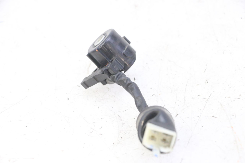 photo de INTERRUPTOR DE IGNIÇÃO HONDA FORZA ABS 300 (2013 - 2017) - Detalhe da peça