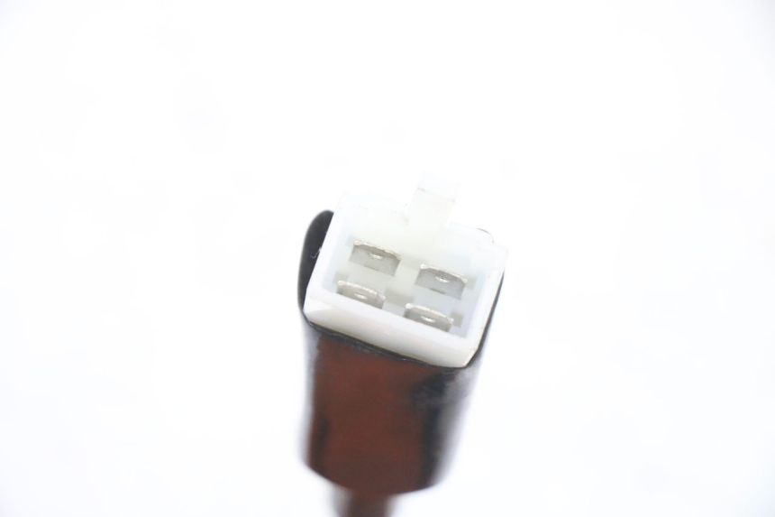 photo de INTERRUPTOR DE IGNIÇÃO PEUGEOT KISBEE 2T 50 (2018 - 2022) - Outro ângulo de visão