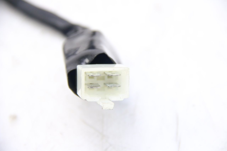 photo de INTERRUPTOR DE IGNIÇÃO PEUGEOT KISBEE 4T 50 (2018 - 2022) - Detalhe da peça