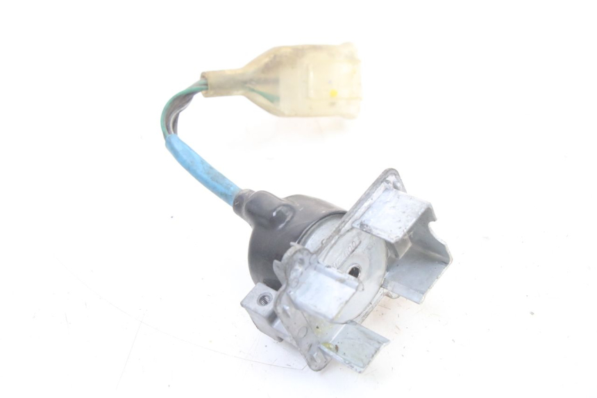photo de INTERRUPTOR DE IGNIÇÃO KYMCO DINK 4T 50 (2007 - 2018) - Detalhe da peça