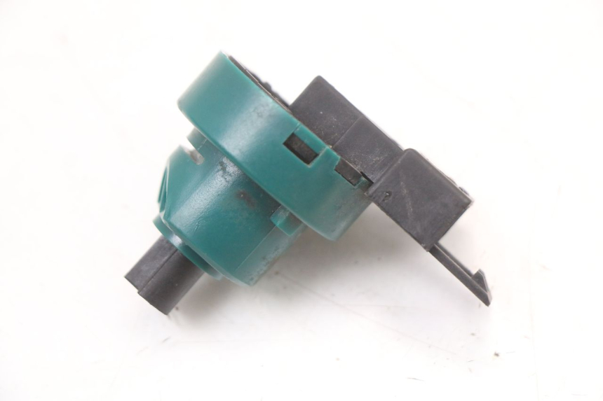 photo de INTERRUPTOR DE IGNIÇÃO PIAGGIO LIBERTY 4T 50 (2004 - 2008) - Vista principal
