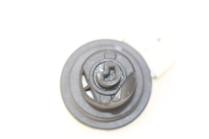 photo de INTERRUPTOR DE IGNIÇÃO PIAGGIO LIBERTY IGET 4T 50 (2015 - 2020) - Outro ângulo de visão