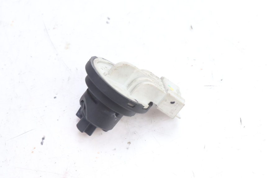 photo de INTERRUPTOR DE IGNIÇÃO PIAGGIO LIBERTY IGET 4T 50 (2021 - 2025) - Vista principal