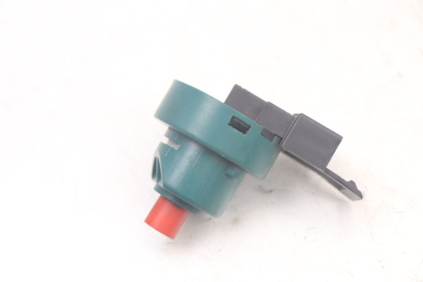 photo de INTERRUPTOR DE IGNIÇÃO PIAGGIO LIBERTY 125 (2009 - 2013) - Vista principal