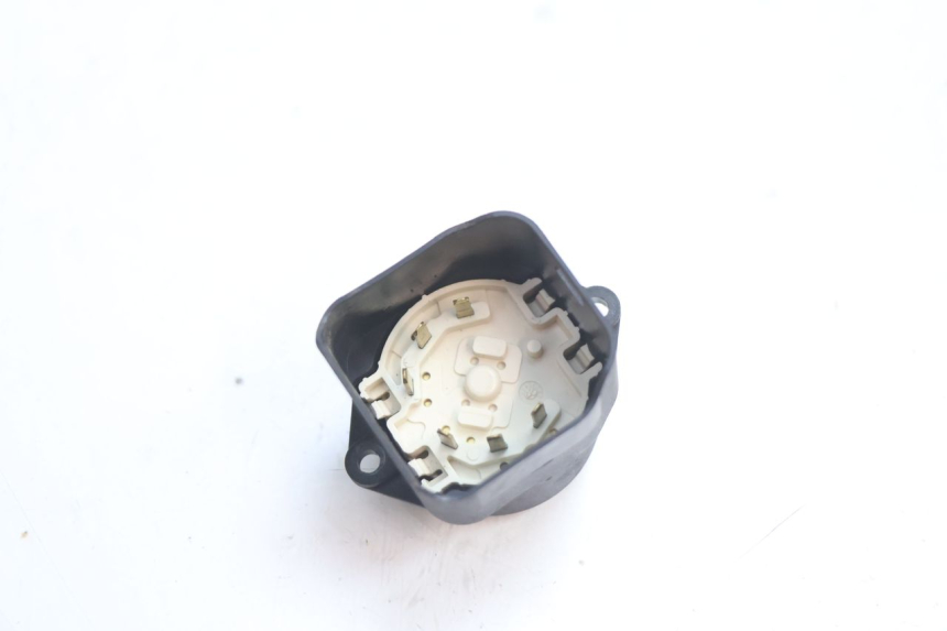 photo de INTERRUPTOR DE IGNIÇÃO PIAGGIO MP3 LT 300 (2010 - 2016) - Detalhe da peça