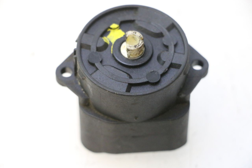 photo de INTERRUPTOR DE IGNIÇÃO PIAGGIO MP3 500 (2011 - 2015) - Ampliação técnica
