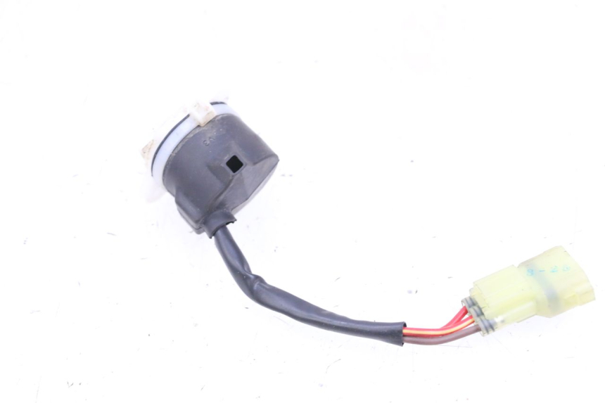 photo de INTERRUPTOR DE IGNIÇÃO YAMAHA NEO'S CORE 1 (2022 - 2026) - Detalhe da peça