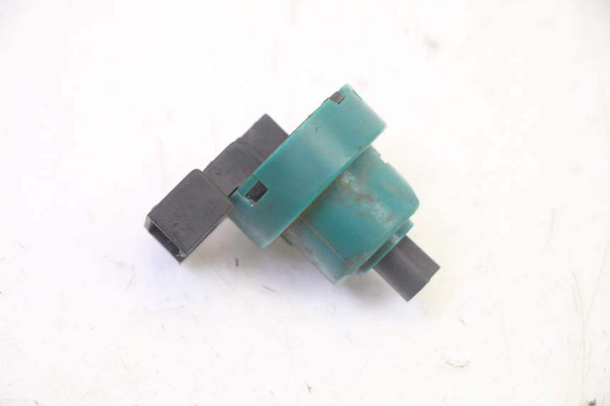 photo de INTERRUPTOR DE IGNIÇÃO PIAGGIO NEW TYPHOON 50 (2010 - 2017) - Zoom do estado de desgaste