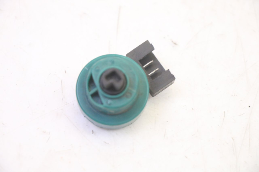 photo de INTERRUPTOR DE IGNIÇÃO PIAGGIO NEW TYPHOON 50 (2010 - 2017) - Vista geral