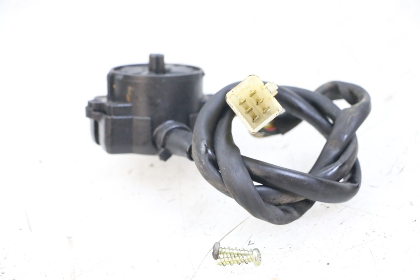 photo de INTERRUPTOR DE IGNIÇÃO MOTO GUZZI NORGE 8V GT 1200 (2011 - 2016) - Ampliação técnica