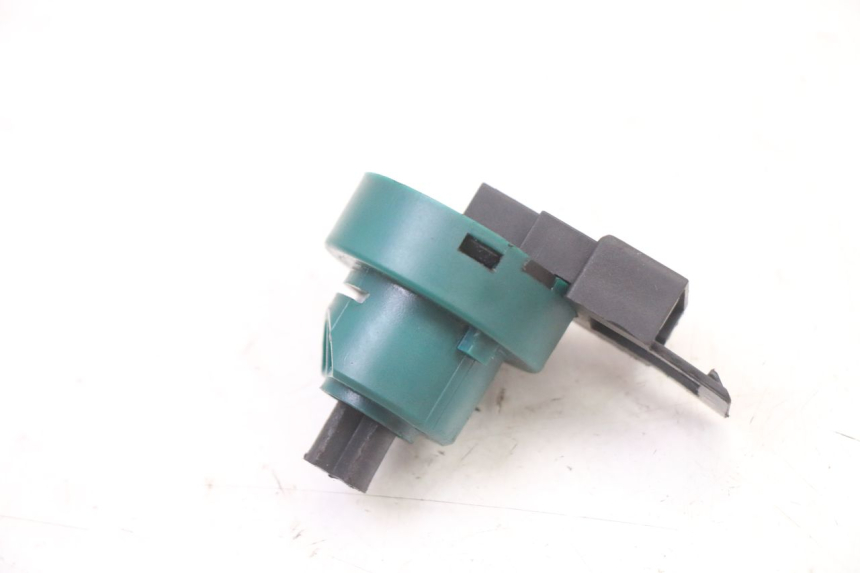 photo de INTERRUPTOR DE IGNIÇÃO PIAGGIO NRG POWER PUREJET 50 (2018 - 2021) - Vista principal