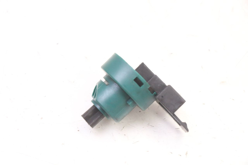 photo de INTERRUPTOR DE IGNIÇÃO PIAGGIO NRG POWER PUREJET 50 (2018 - 2021) - Vista principal