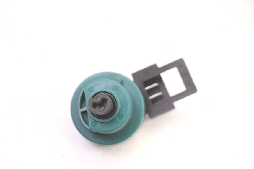 photo de INTERRUPTOR DE IGNIÇÃO PIAGGIO NRG POWER PUREJET 50 (2018 - 2021) - Outro ângulo de visão