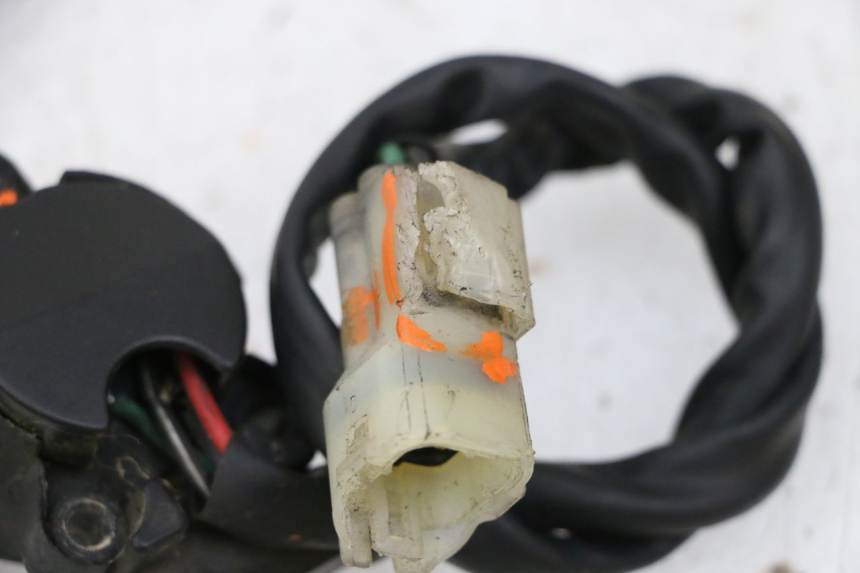 photo de INTERRUPTOR DE IGNIÇÃO HONDA NSR R 125 (1994 - 2003) - Detalhe da peça