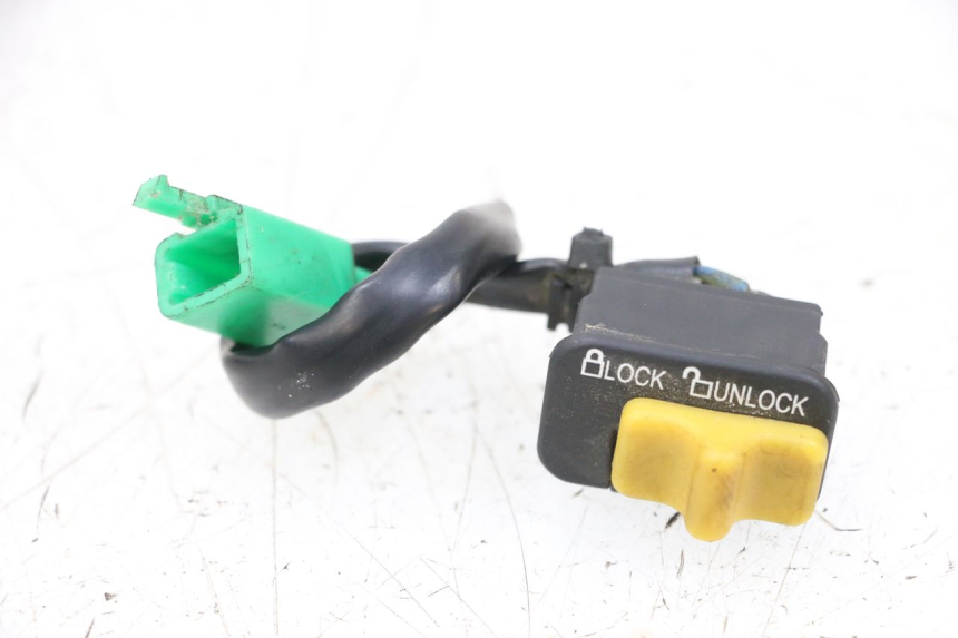 photo de INTERRUPTOR DE IGNIÇÃO SYM ORBIT 2 50 (2008 - 2014) - Vista principal