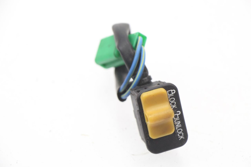 photo de INTERRUPTOR DE IGNIÇÃO SYM ORBIT 2 TS 2T 50 (2011 - 2016) - Vista principal