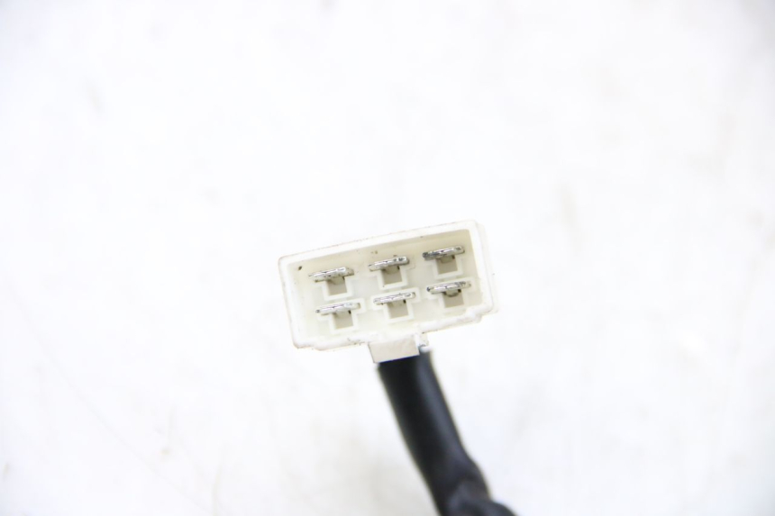 photo de INTERRUPTOR DE IGNIÇÃO SYM ORBIT III 3 4T 50 (2021 - 2025) - Zoom do estado de desgaste
