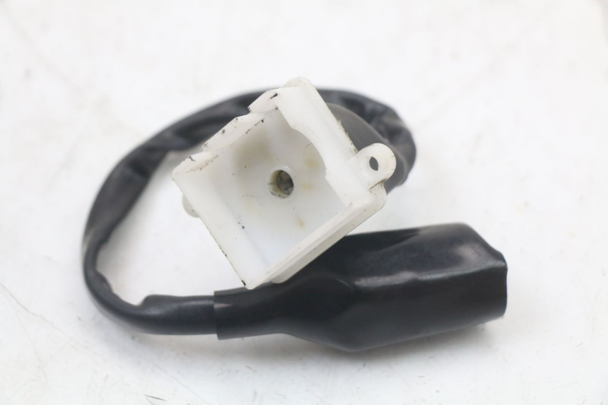 photo de INTERRUPTOR DE IGNIÇÃO PEUGEOT KISBEE 2T 50 (2010 - 2017) - Vista principal