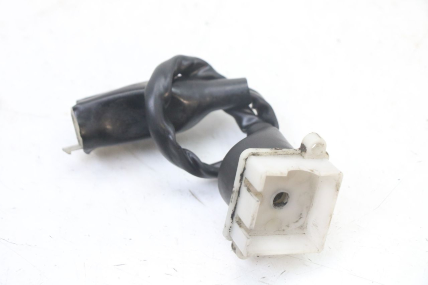 photo de INTERRUPTOR DE IGNIÇÃO PEUGEOT KISBEE 2T 50 (2010 - 2017) - Zoom do estado de desgaste