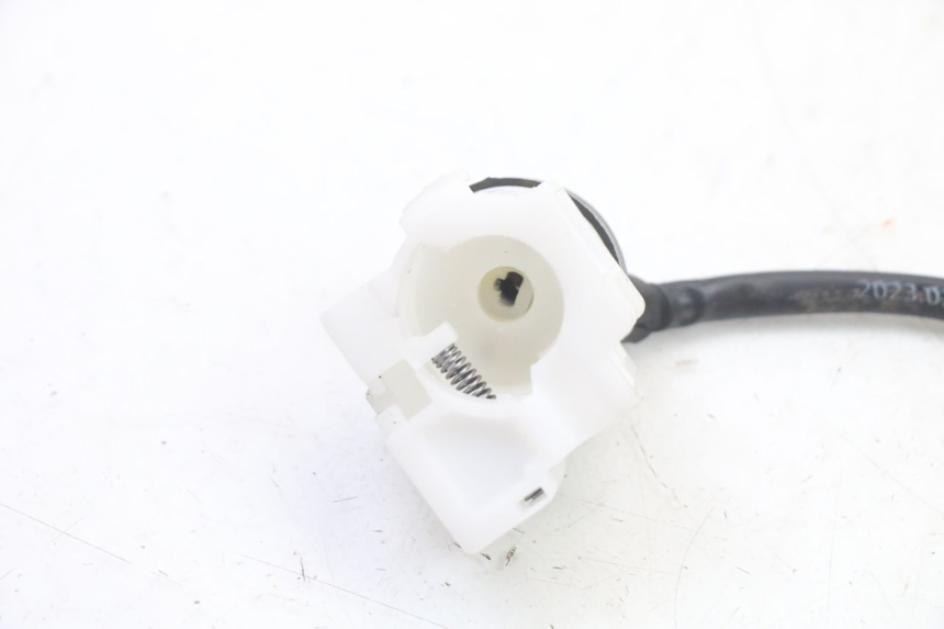 photo de INTERRUPTOR DE IGNIÇÃO PEUGEOT TWEET 4T 50 (2023 - 2025) - Detalhe da peça