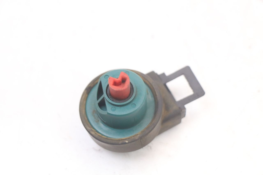 photo de INTERRUPTOR DE IGNIÇÃO PIAGGIO BEVERLY 125 (1998 - 2005) - Detalhe da peça