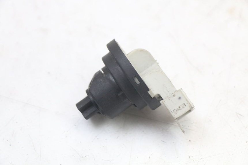 photo de INTERRUPTOR DE IGNIÇÃO PIAGGIO LIBERTY IGET 4T 50 (2021 - 2025) - Vista principal