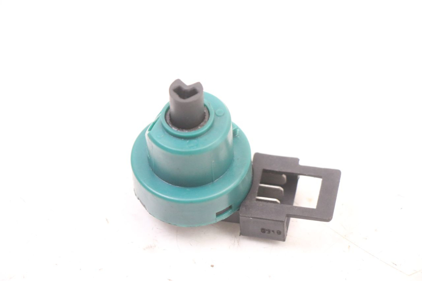 photo de INTERRUPTOR DE IGNIÇÃO PIAGGIO NRG POWER PUREJET 50 (2018 - 2021) - Detalhe da peça