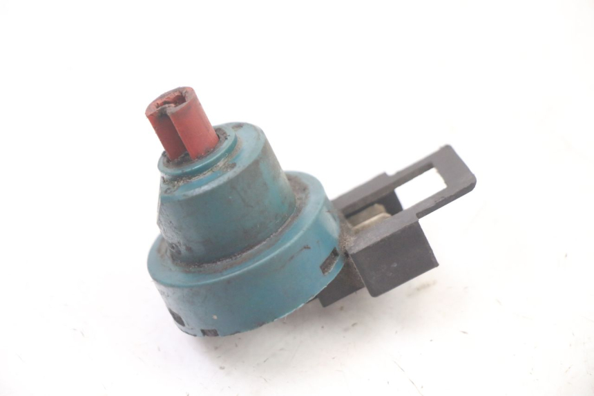photo de INTERRUPTOR DE IGNIÇÃO PIAGGIO VESPA LX 2T 50 (2005 - 2013) - Detalhe da peça