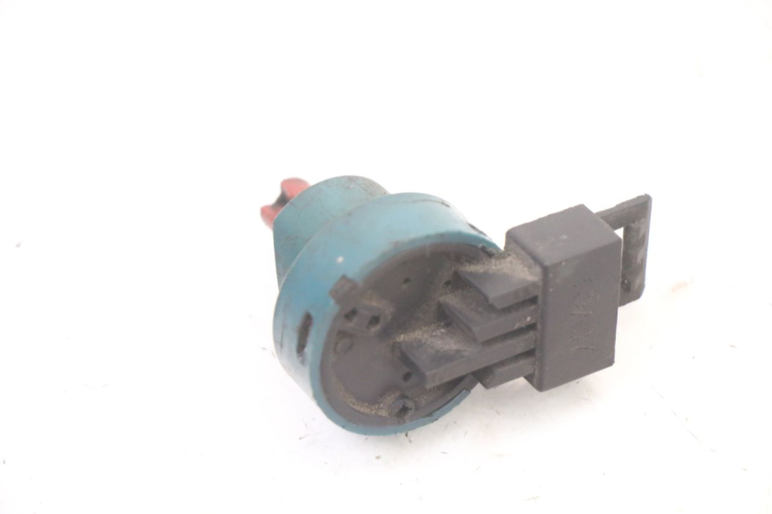 photo de INTERRUPTOR DE IGNIÇÃO PIAGGIO VESPA LX 2T 50 (2005 - 2013) - Outro ângulo de visão