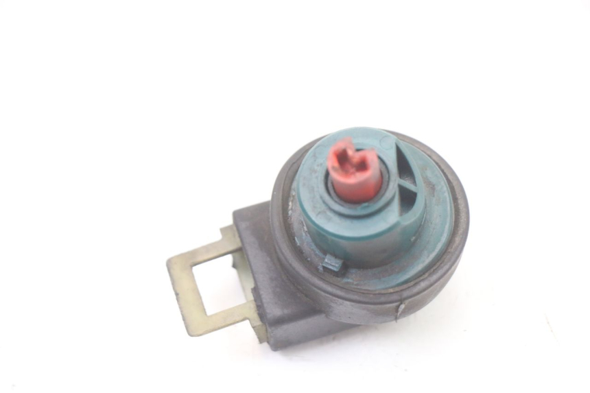 photo de INTERRUPTOR DE IGNIÇÃO PIAGGIO X8 125 (2004 - 2007) - Zoom do estado de desgaste